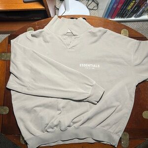 FEAR OF GOD Essentials Sweater Polo in Desert Taupe (M)